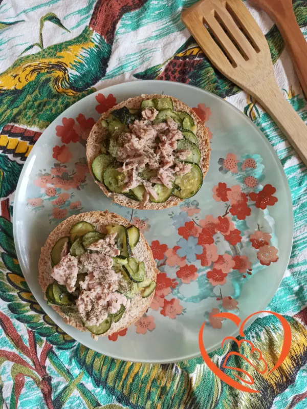 Bruschette con zucchine e tonno con friggitrice ad aria