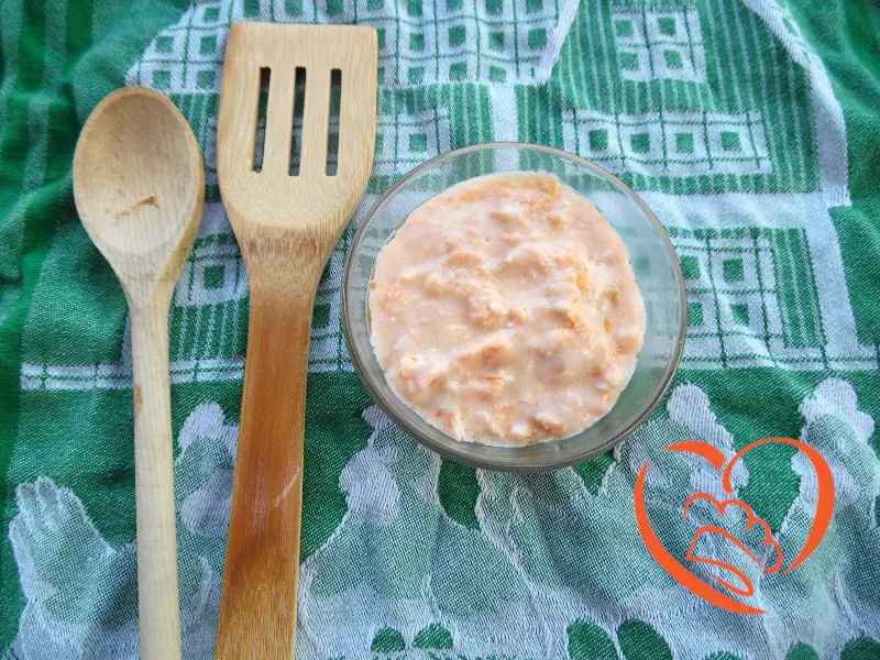 Panna con salmone e gamberetti