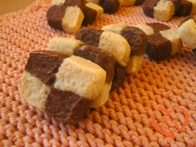 Biscotti a scacchi