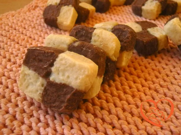 Biscotti a scacchi