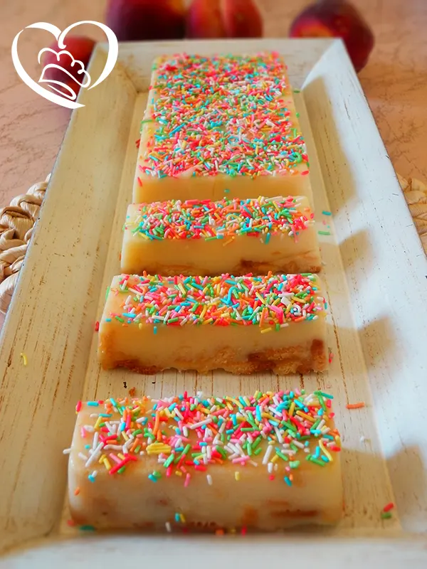 Budino all’amaretto con biscotti
