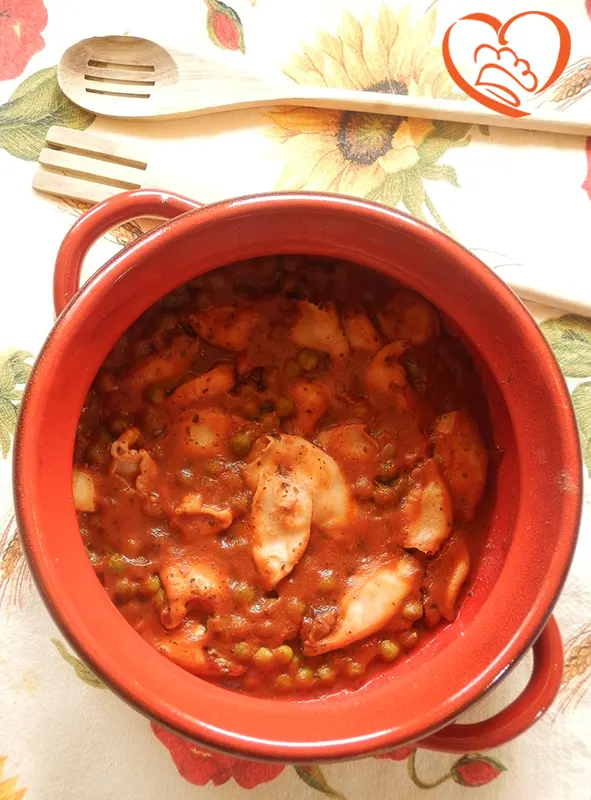 Calamaretti con piselli