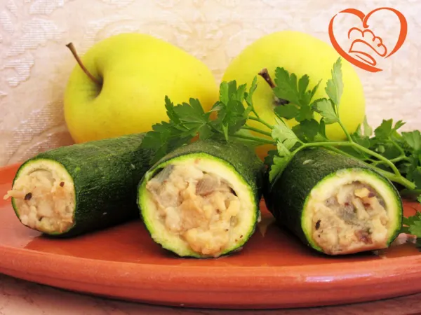 Cannoli di zucchine con baccala’