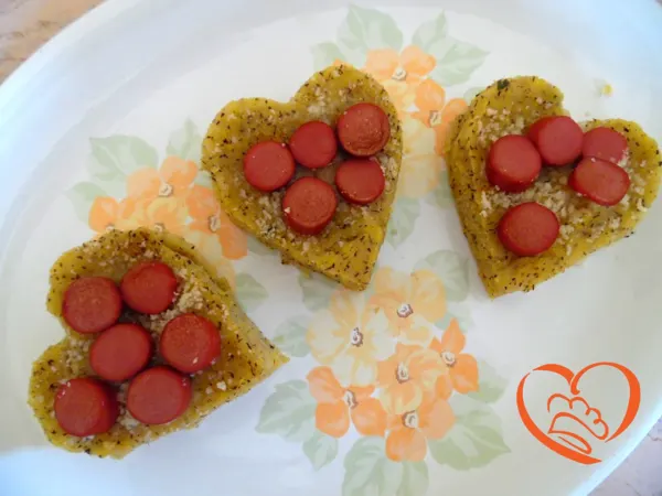 Cuori di polenta e semolino con wurstel