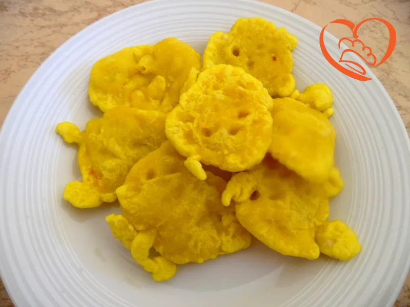 Frittelle allo zafferano