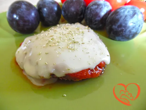 Hamburger  di cavallo alla pizzaiola
