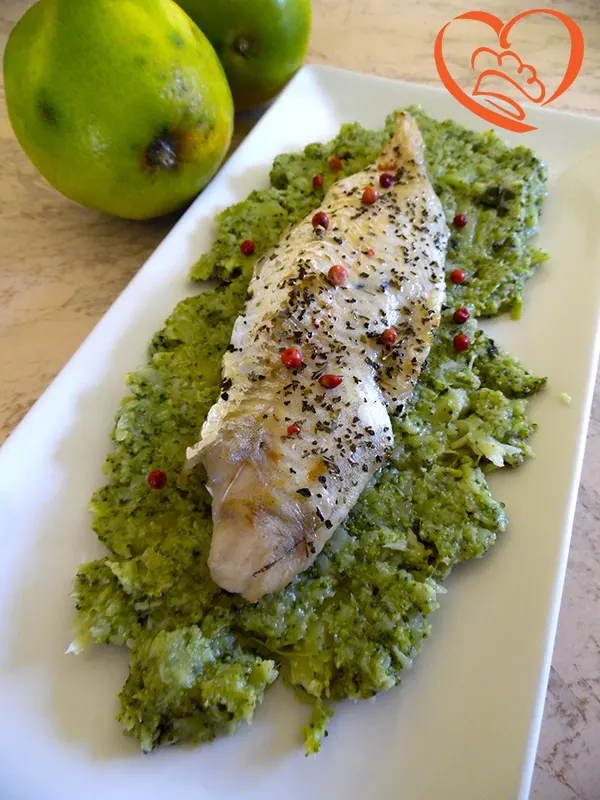 Merluzzo su crema di broccoli