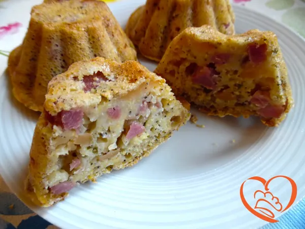 Muffins scamorza e pancetta