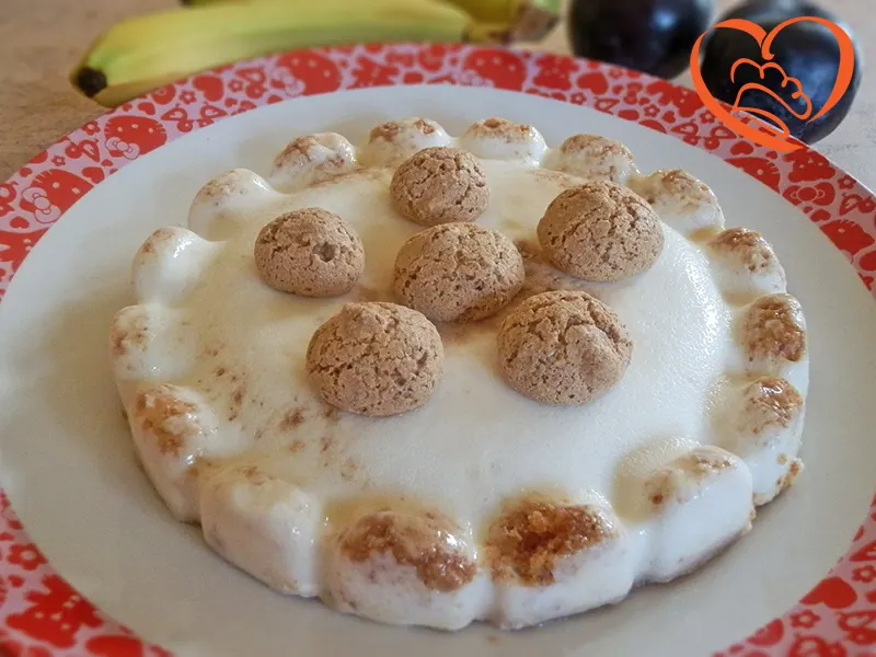 Pannacotta con amaretti