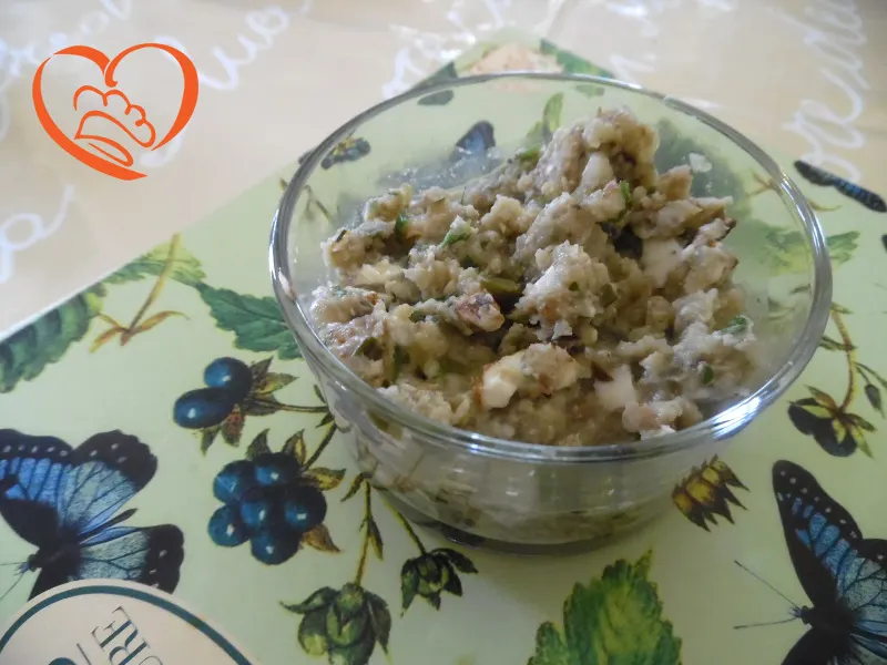 Pesto alle melanzane e mandorle