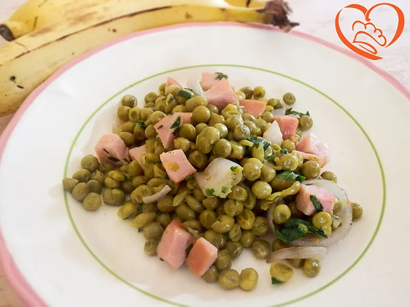 Piselli con prosciutto cotto