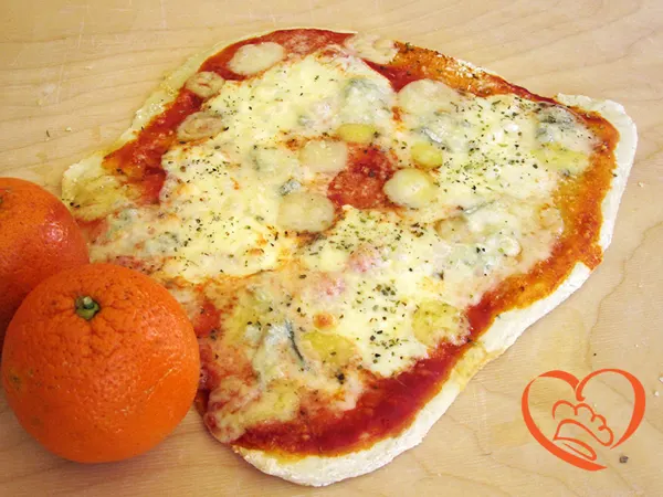 Pizza ai 4 formaggi