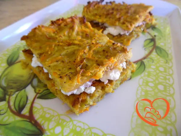 Sandwich di carote e patate con formaggio