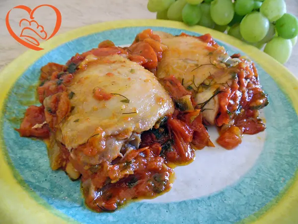 Sovracosce di pollo in rosso