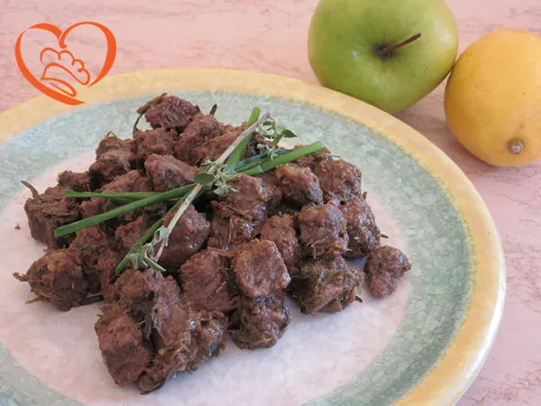 Spezzatino di manzo con erbe aromatiche