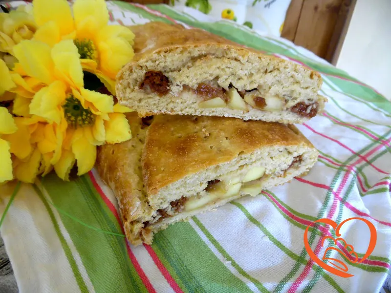 Strudel di mele e amaretti