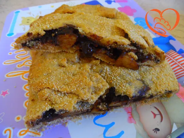 Strudel di mele e mousse al cioccolato