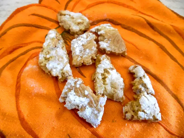 Tocchetti alle mandorle