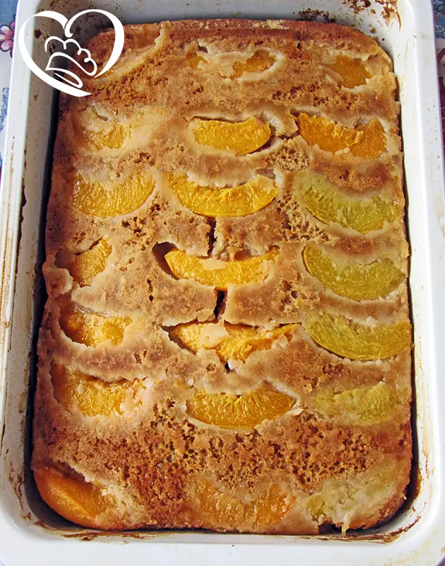 Torta rovesciata alle pesche sciroppate