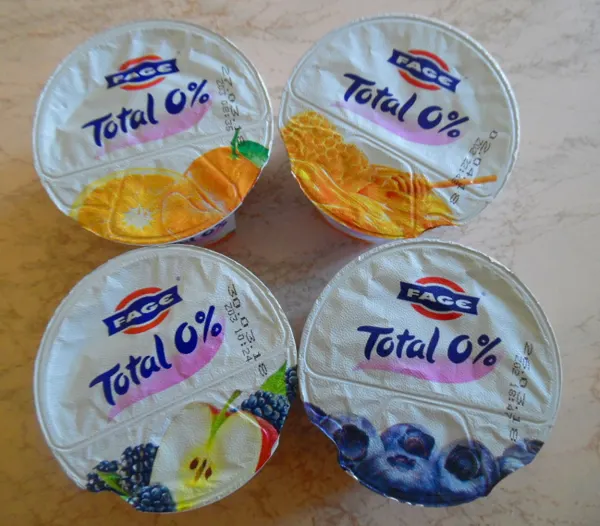 Gli yogurt e i dolci al cucchiaio buoni :)