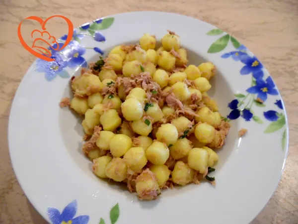 Gnocchetti con tonno