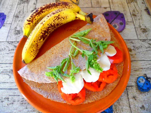 Piadina integrale alla caprese