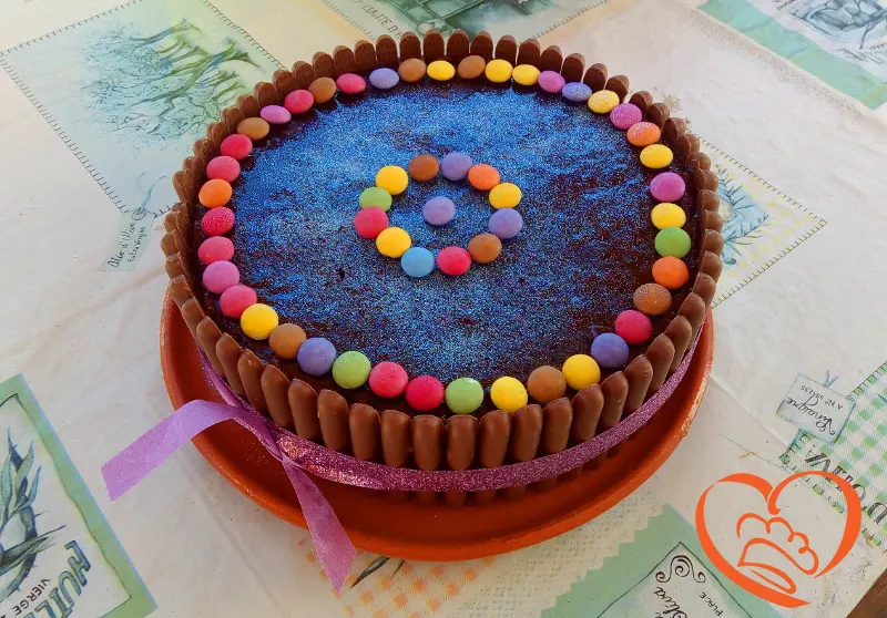 Torta cioccolato con Smarties e Togo