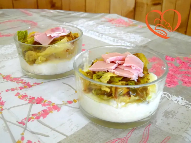 Bicchierini di verza e fonduta