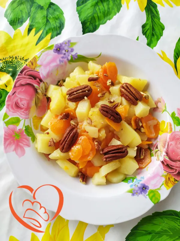 Carote , patate e noci pecan