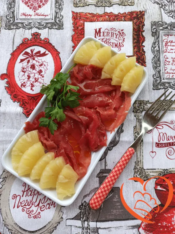 Carpaccio carne salada e ananas