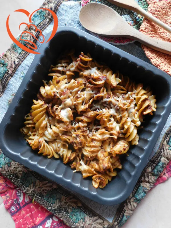Pasta avanzata pasticciata al forno